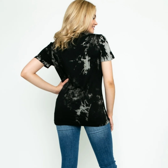 NWT Vocal Black & Grey Criss Cross Tee ~ Size Xl - Picture 2 of 10